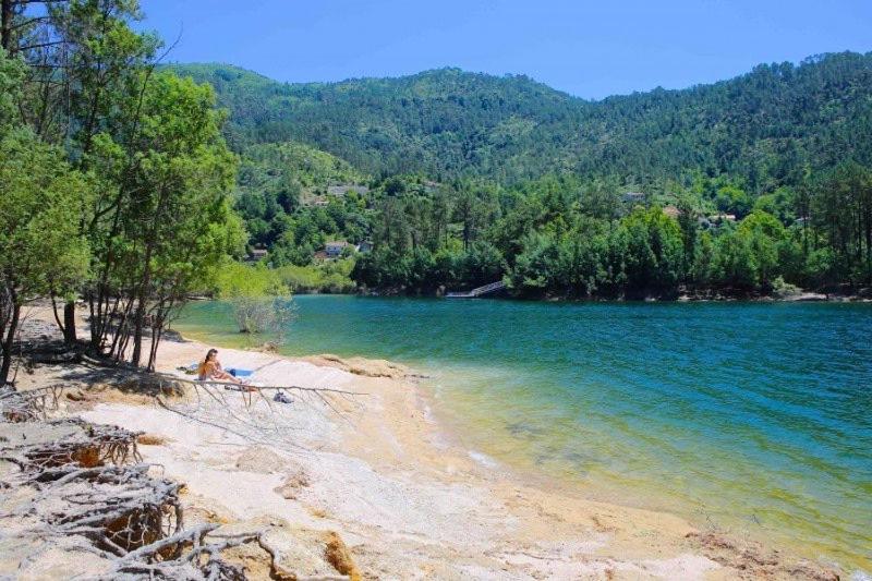 Вилла Casinha Dos Cubos Герес Экстерьер фото